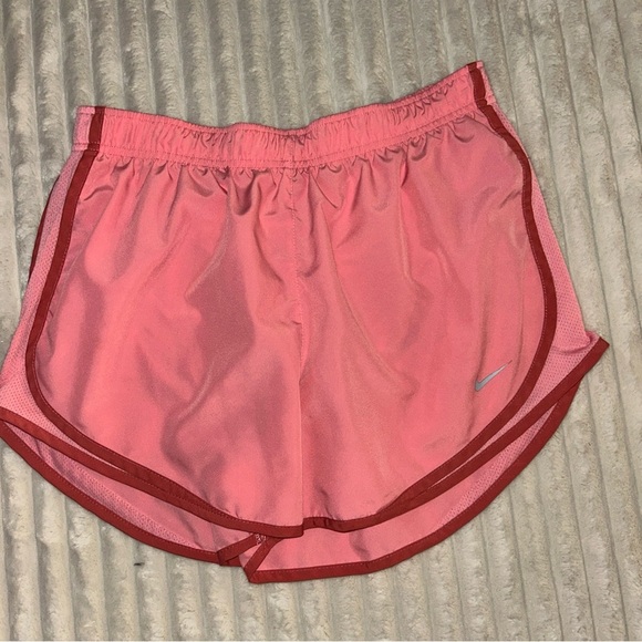 Nike Women's Tempo Pink Running Shorts Large - Picture 1 of 6